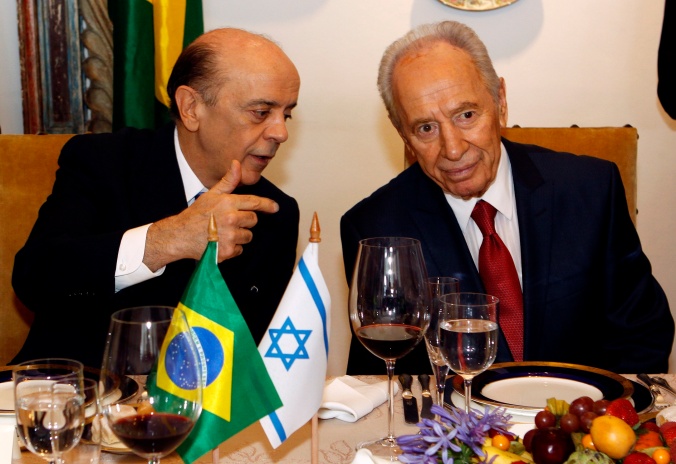 José Serra e Shimon Peres